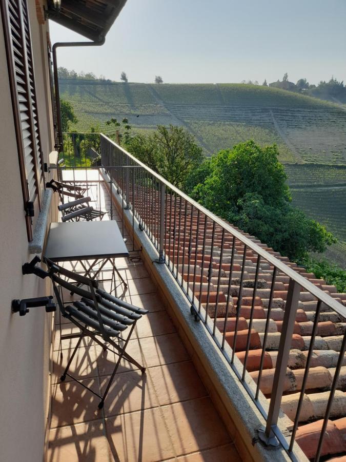 Agriturismo I Grappoli Serralunga d'Alba Exterior foto