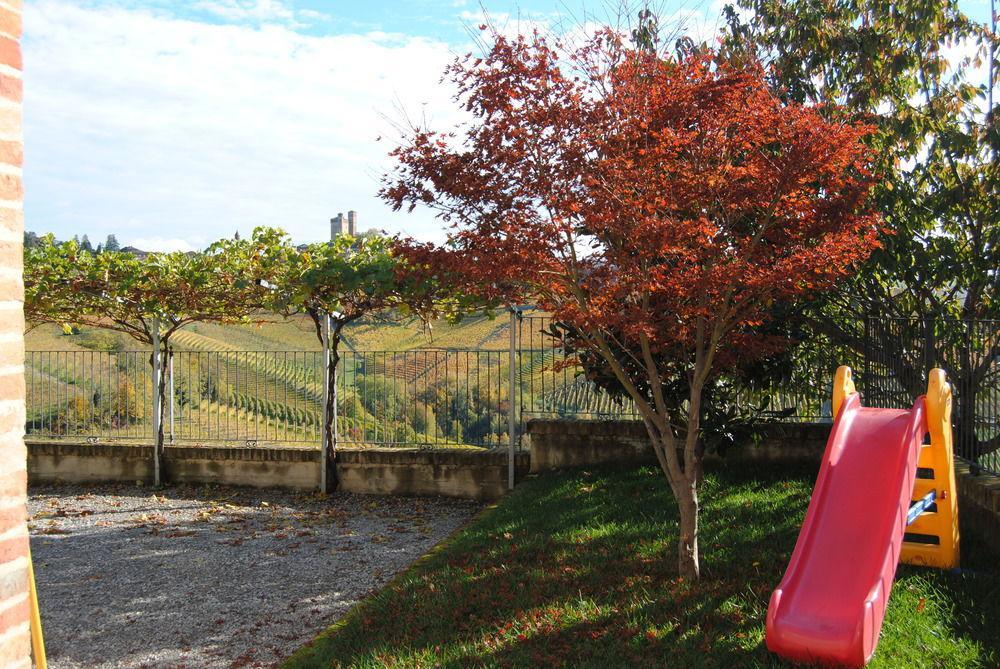 Agriturismo I Grappoli Serralunga d'Alba Exterior foto