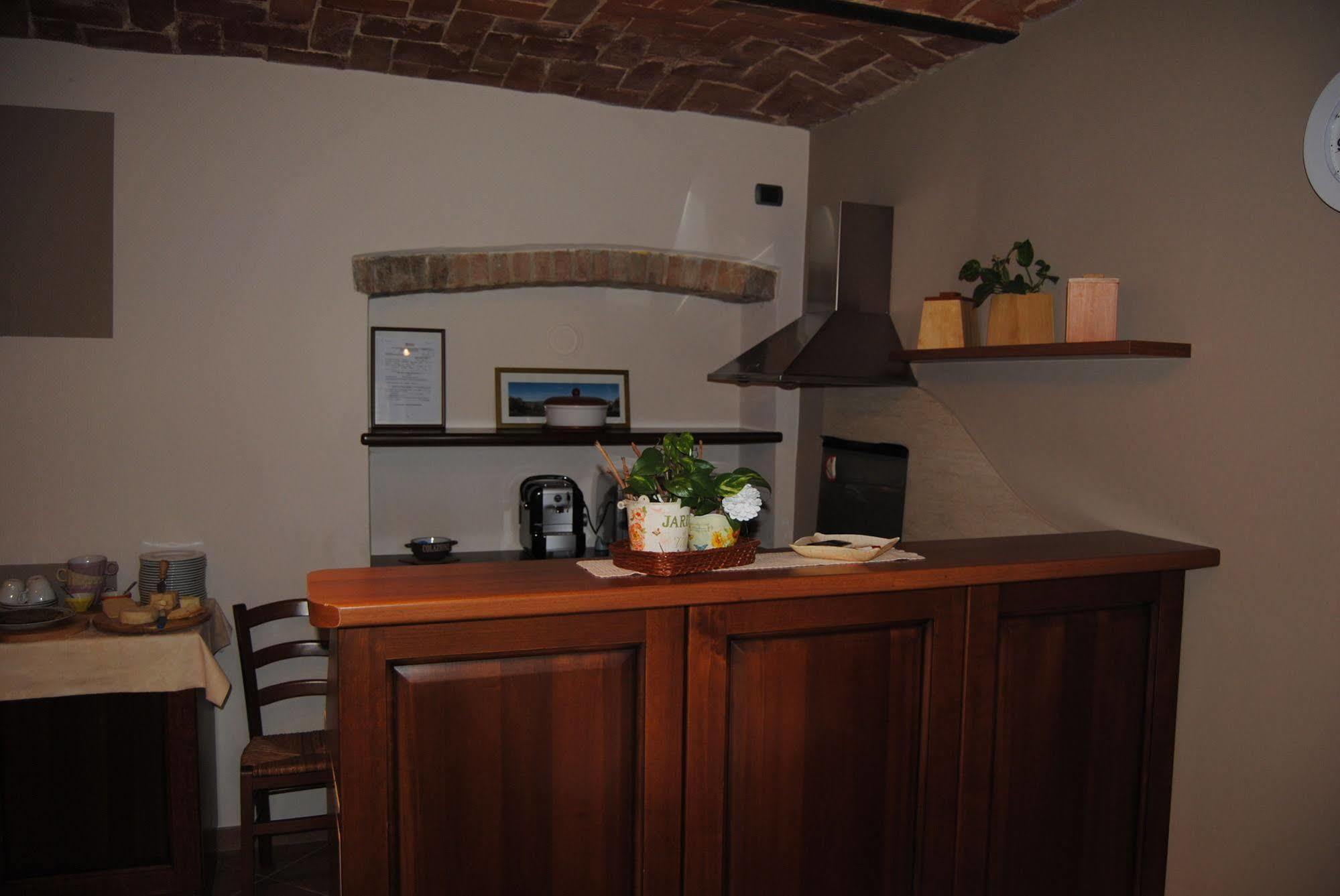 Agriturismo I Grappoli Serralunga d'Alba Exterior foto